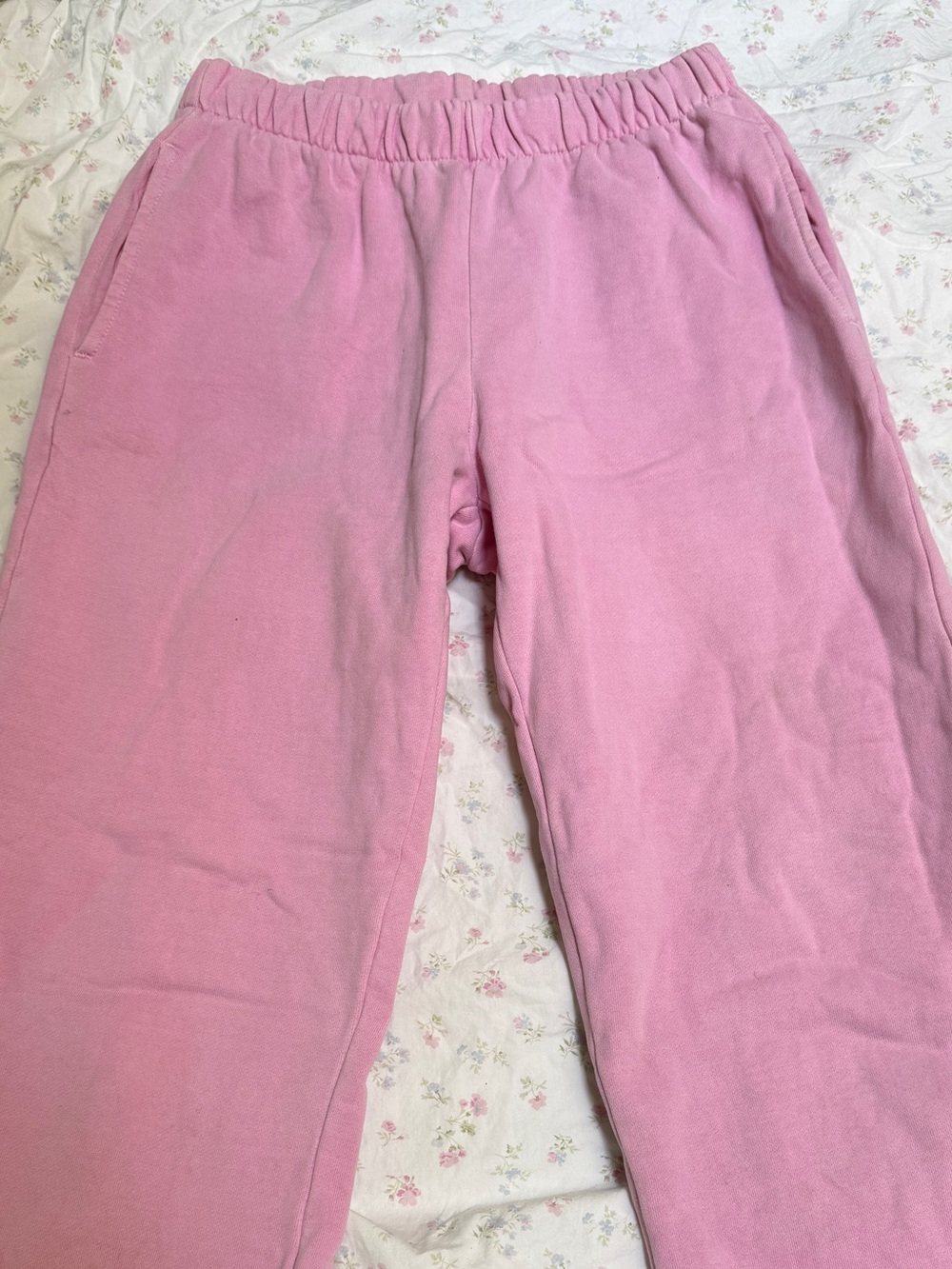 Brandy Melville OG Bubblegum Pink Rosa Sweatpants - Picture 3 of 5